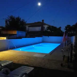 Pino Apartmán